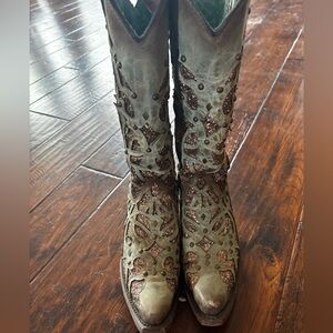 Corral Women's Green and Brown Heeled Boots